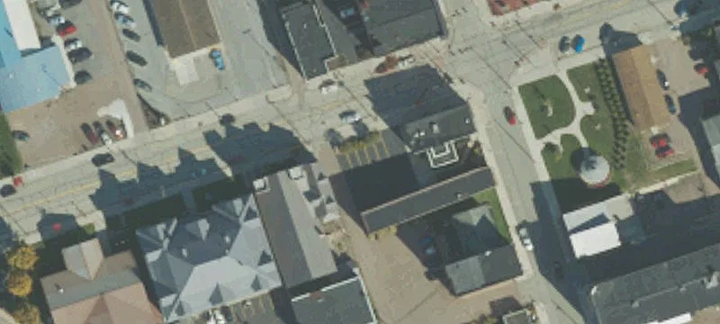 321 Main St