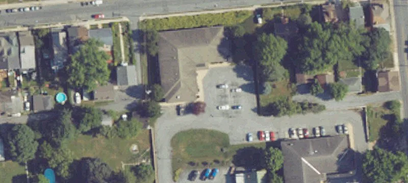 745 Maple St