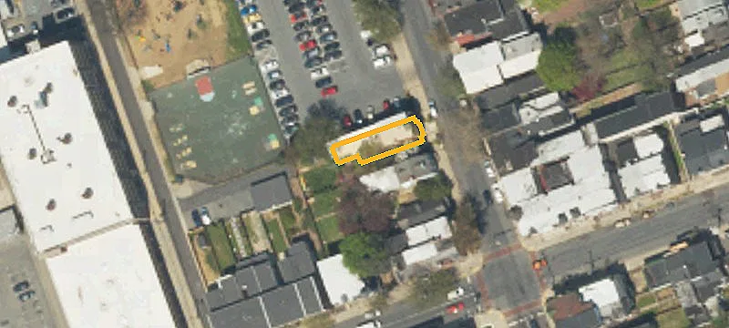 212-214 8th St