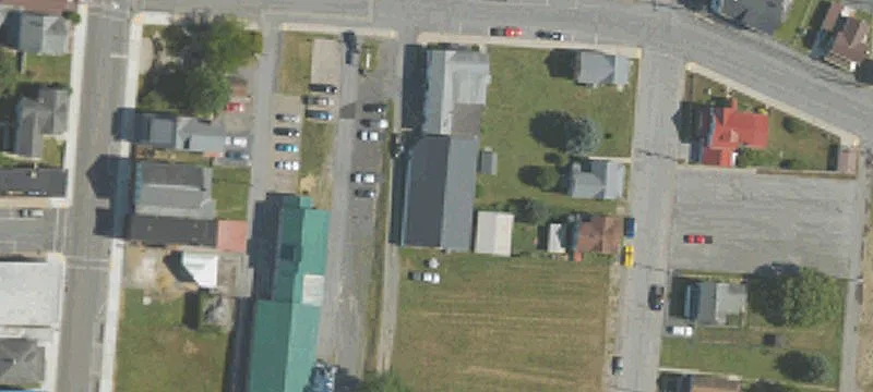 711 Mtn Ave