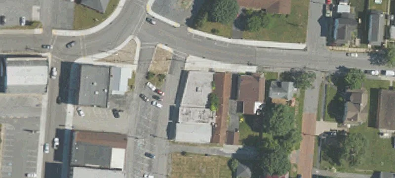 711 Caldwell Ave