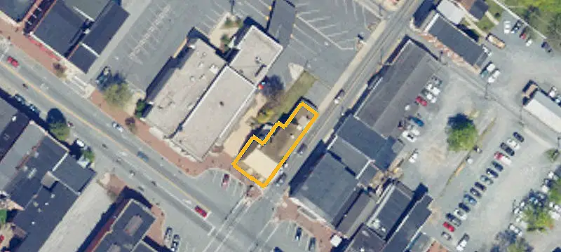 1 Main St