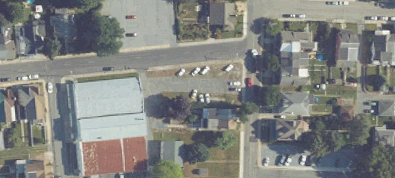311 Lincoln Ave