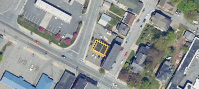 303 Main St