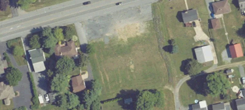 1324 Main St