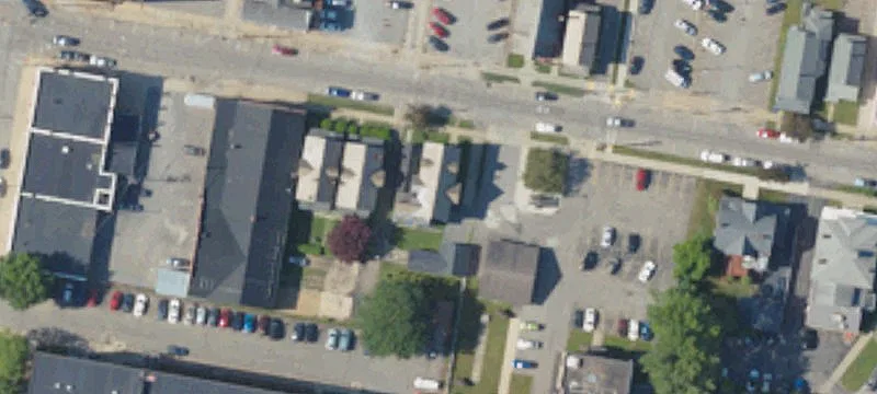 1235 Buffalo St