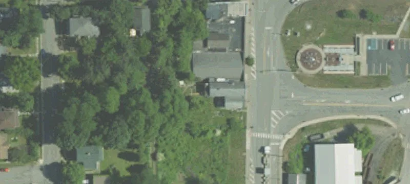 Main St