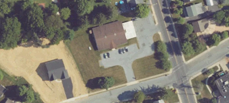 989 Quentin Rd