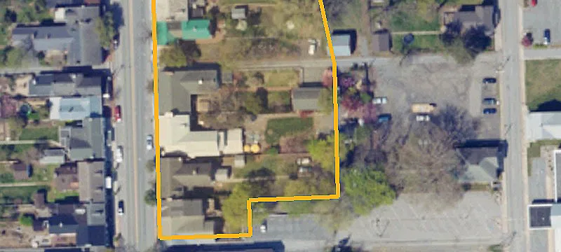 29 Main St