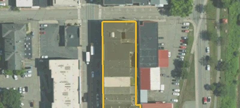 409 Main St