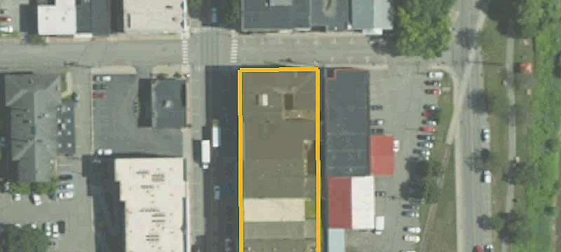 407 Main St