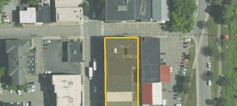 405 Main St