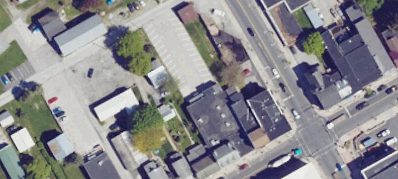 11 King St
