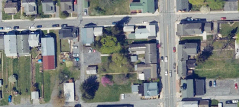 106 Main St