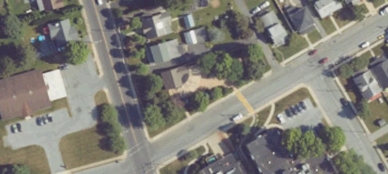 986 Quentin Rd