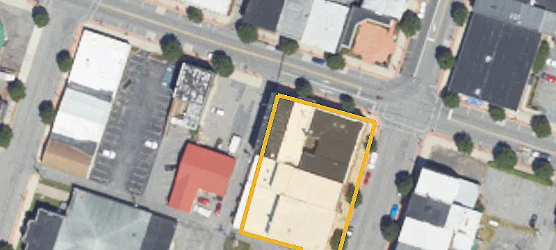 9 10th St