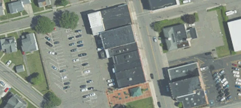 318 Main St
