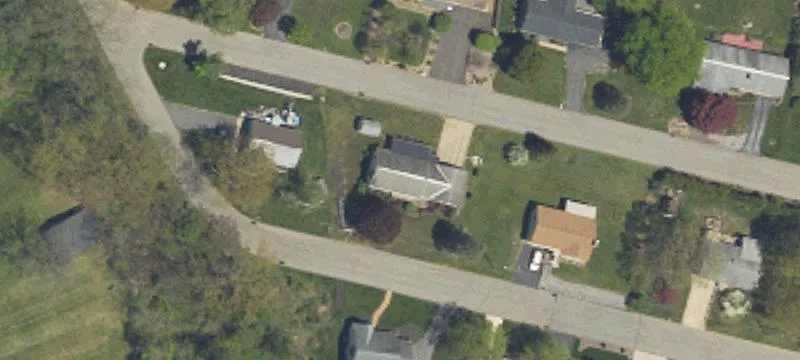 2715 Claire Ave