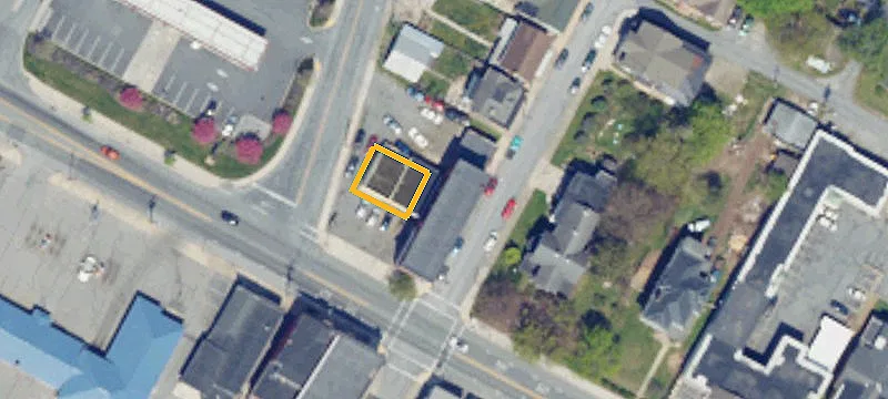 301 Main St
