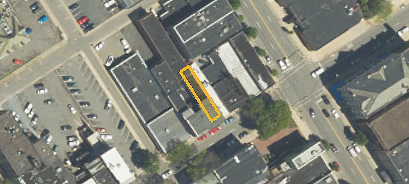 12 4th St