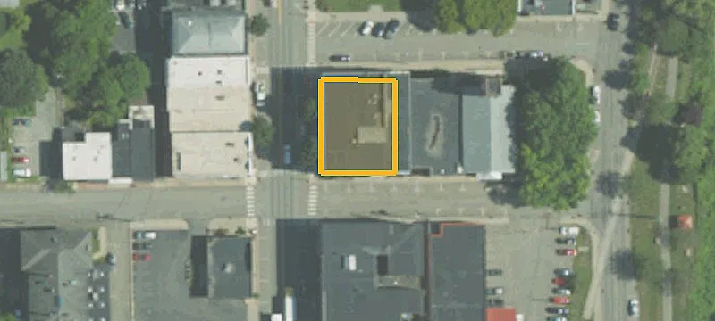 323 Main St