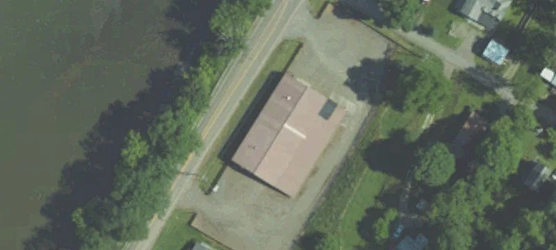 1628 Riverside Dr