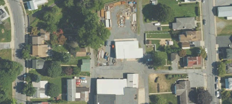 3 Muth Ave