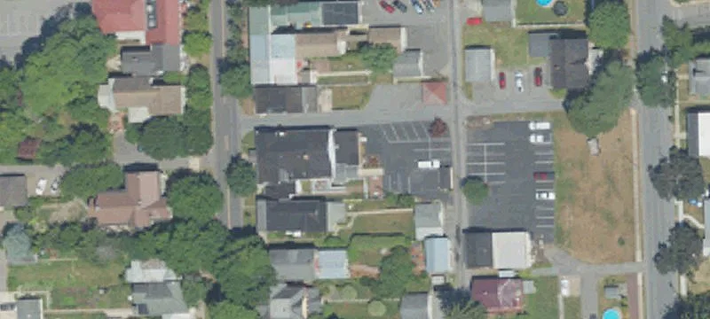 121 Main St