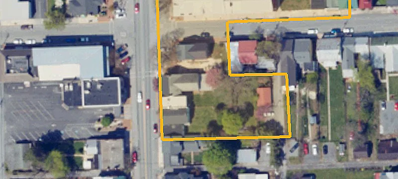 9 Main St