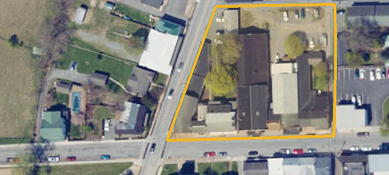 39 Seminary St