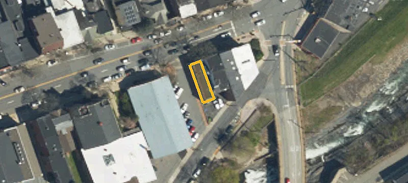 517 Main St