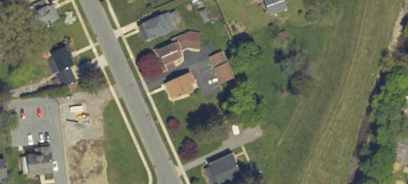 816 Faxon Pkwy