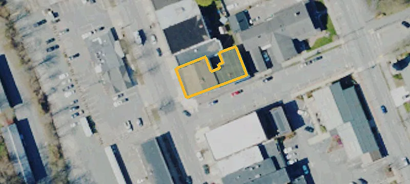 901 Main St