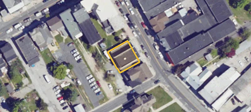 17 Queen St