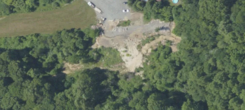 120 Studebaker Rd