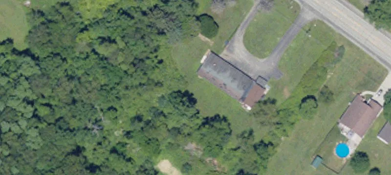 2593 Benjamin Franklin Hwy