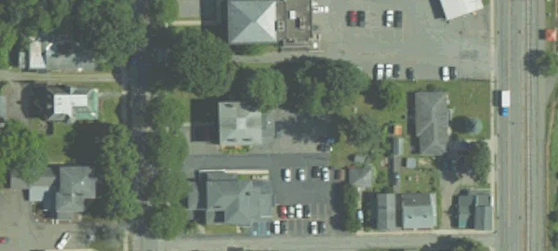 21 Main St