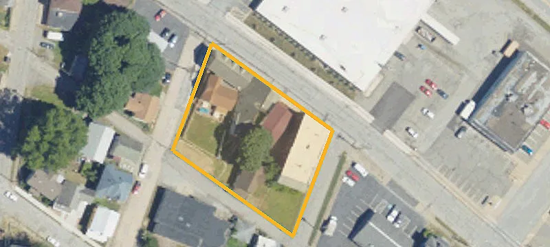 405 2nd St