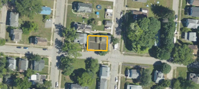 302 Cedar Ave