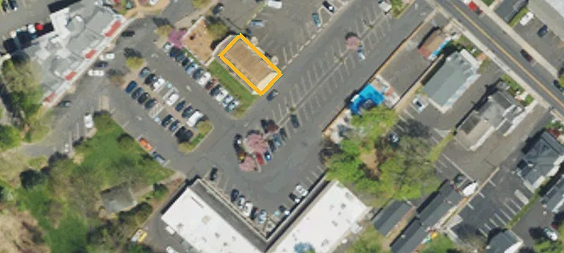 Main St