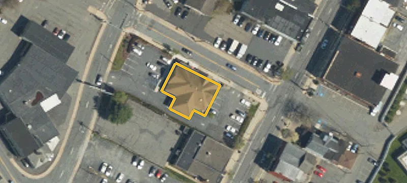400 Main St