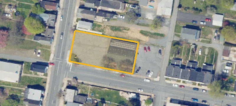 598 Main St
