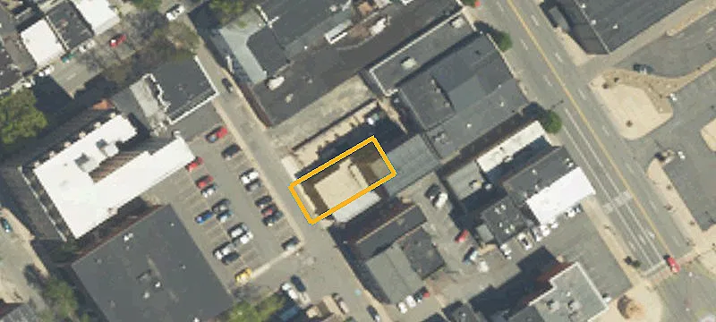 328 Ct St
