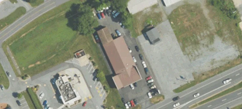 293 Lincoln Ave