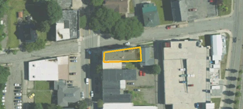 201 Main St