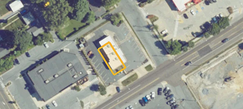743 Main St
