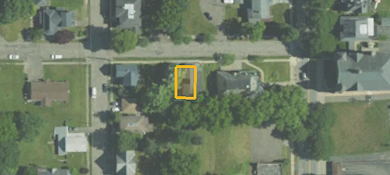 105 Maple St