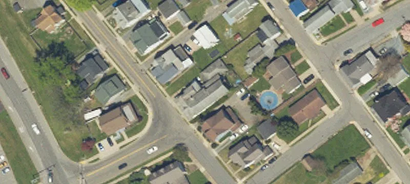 295 Main St