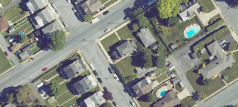 400 Maple St