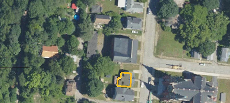 40 Pearl Ave